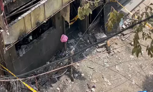 मालवीय नगर आग: Max Hospital में इलाज करा रहे 15 लोगों में 13 विदेशी नागरिक शामिल मालवीय नगर आग: Max Hospital में इलाज करा रहे 15 लोगों में 13 विदेशी नागरिक शामिल
