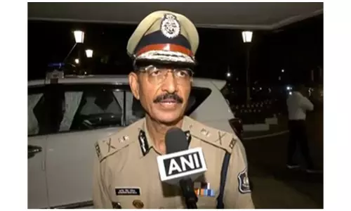 1993 बैच के IPS अधिकारी ज्ञानेंद्र सिंह मलिक को गुजरात का DGP नियुक्त किया गया 1993 बैच के IPS अधिकारी ज्ञानेंद्र सिंह मलिक को गुजरात का DGP नियुक्त किया गया