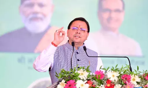 CM Dhami ने कृषि विकास को बढ़ावा देने के लिए खेत बचाओ अभियान शुरू किया CM Dhami ने कृषि विकास को बढ़ावा देने के लिए खेत बचाओ अभियान शुरू किया