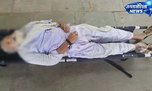 CG BREAKING: एक्सप्रेस में सफर के दौरान बुजुर्ग यात्री की संदिग्ध मौत, मचा हड़कंप