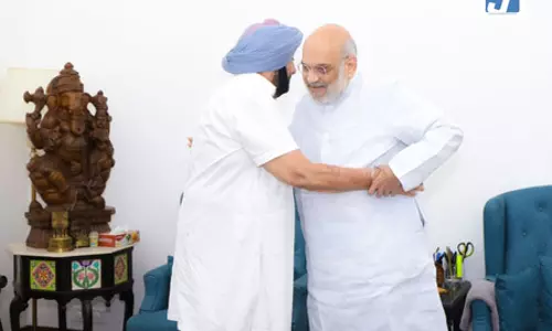 केंद्रीय मंत्रियों अमित शाह और जेपी नड्डा से पंजाब के पूर्व सीएम कैप्टन अमरिंदर सिंह ने की मुलाकात केंद्रीय मंत्रियों अमित शाह और जेपी नड्डा से पंजाब के पूर्व सीएम कैप्टन अमरिंदर सिंह ने की मुलाकात