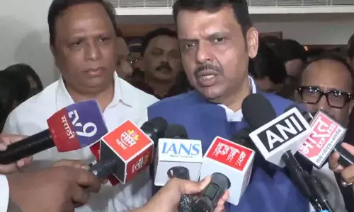 हमारी अर्थव्यवस्था लगातार विकास के लिए तैयार है: महाराष्ट्र के मुख्यमंत्री फडणवीस हमारी अर्थव्यवस्था लगातार विकास के लिए तैयार है: महाराष्ट्र के मुख्यमंत्री फडणवीस