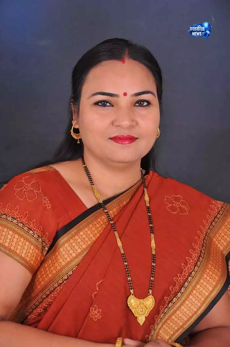Haryana की सस्पेंड कांग्रेस MLA रेणु बाला के पति BJP में शामिल Haryana की सस्पेंड कांग्रेस MLA रेणु बाला के पति BJP में शामिल