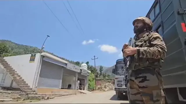 Rajouri ; डोरी माल जंगल में आतंकियों की तलाश जारी, सुरक्षा अभियान 14वें दिन भी सक्रिय Rajouri ; डोरी माल जंगल में आतंकियों की तलाश जारी, सुरक्षा अभियान 14वें दिन भी सक्रिय