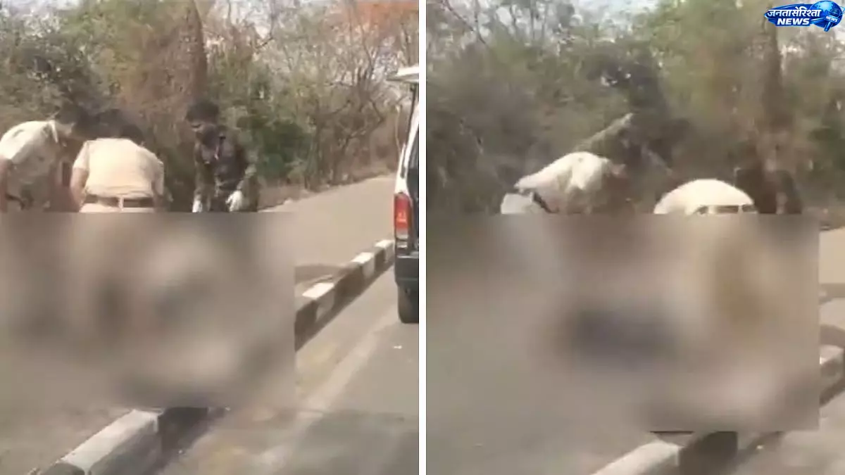 Kharghar : मुंबई-पुणे हाईवे के पास महिला का शव मिला, पुलिस ने शुरू की जांच Kharghar : मुंबई-पुणे हाईवे के पास महिला का शव मिला, पुलिस ने शुरू की जांच