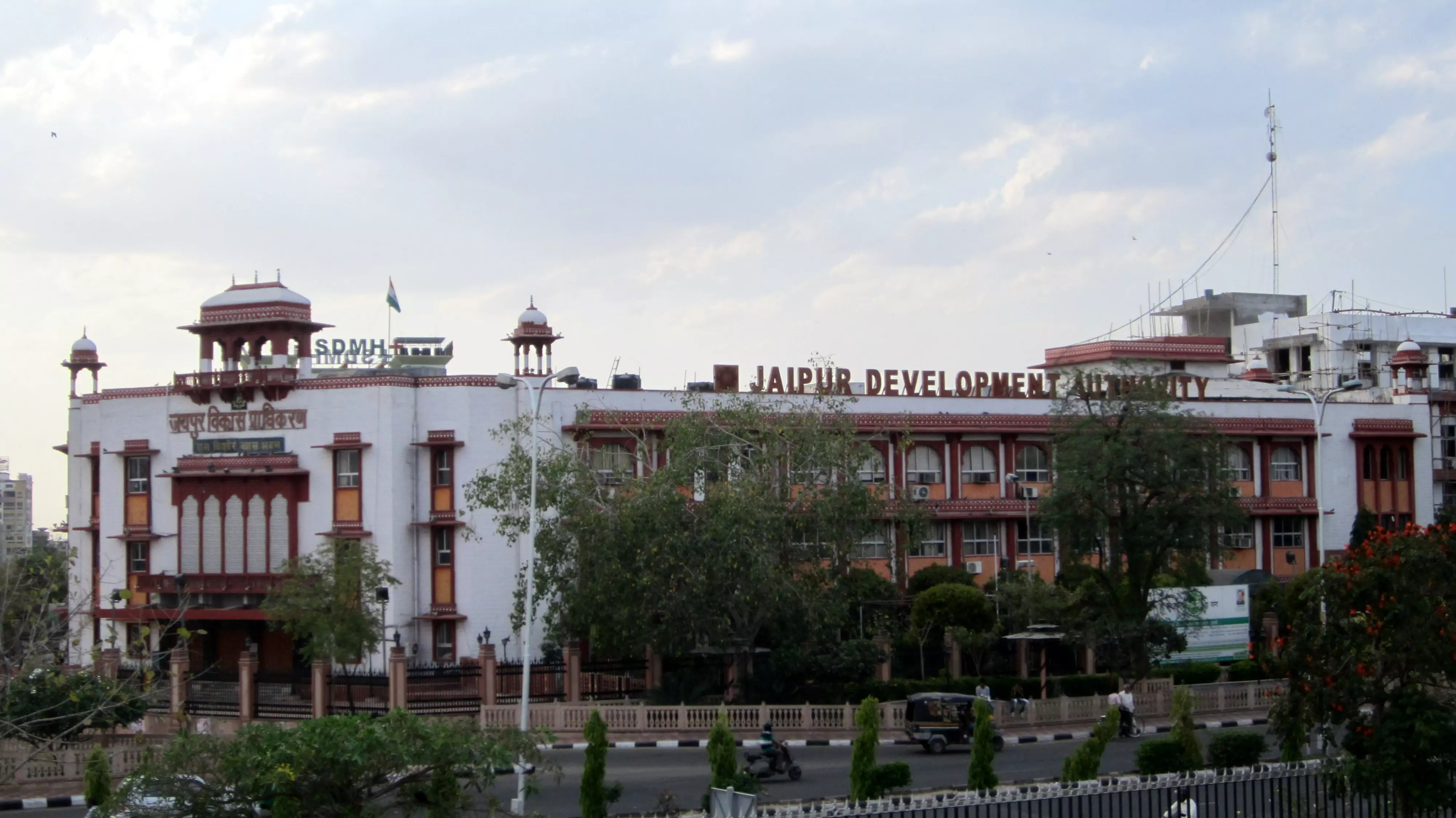 Jaipur: जेडीए ने जोनवार कैंप लगाने की घोषणा की, 8 जून से शुरुआत Jaipur: जेडीए ने जोनवार कैंप लगाने की घोषणा की, 8 जून से शुरुआत