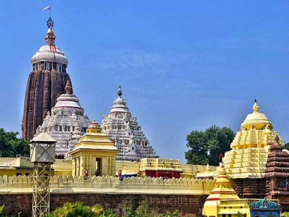 पुरी जगन्नाथ मंदिर के रहस्य: सदियों से अनसुलझे चमत्कार पुरी जगन्नाथ मंदिर के रहस्य: सदियों से अनसुलझे चमत्कार
