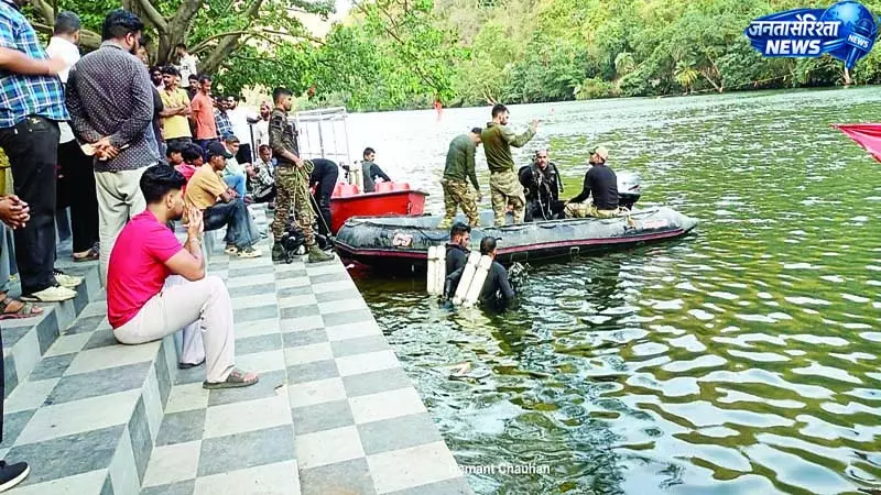 रेणुकाजी झील में 24 घंटे बाद शुरू हुआ सर्च अभियान रेणुकाजी झील में 24 घंटे बाद शुरू हुआ सर्च अभियान