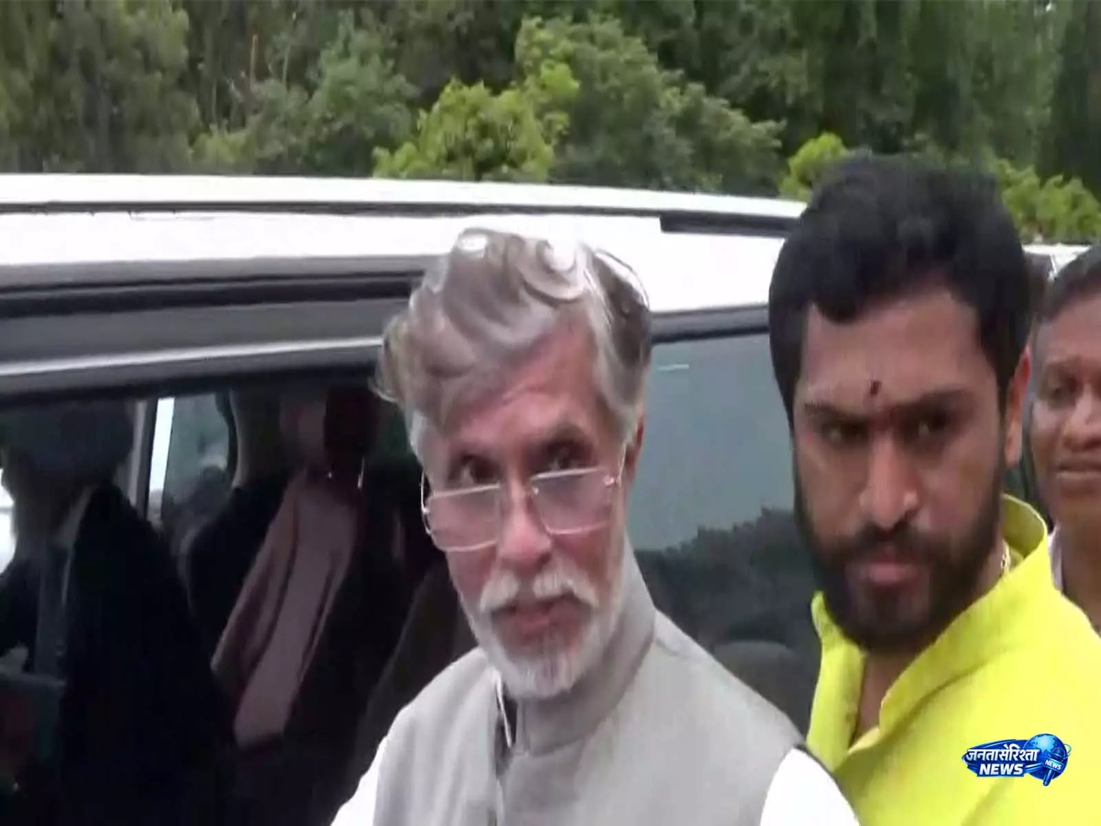 राज्यसभा चुनाव के लिए नामांकन दाखिल करने के बाद Pawan Khera ने कहा, इस खूबसूरत शहर में आकर बहुत खुशी हुई राज्यसभा चुनाव के लिए नामांकन दाखिल करने के बाद Pawan Khera ने कहा, इस खूबसूरत शहर में आकर बहुत खुशी हुई