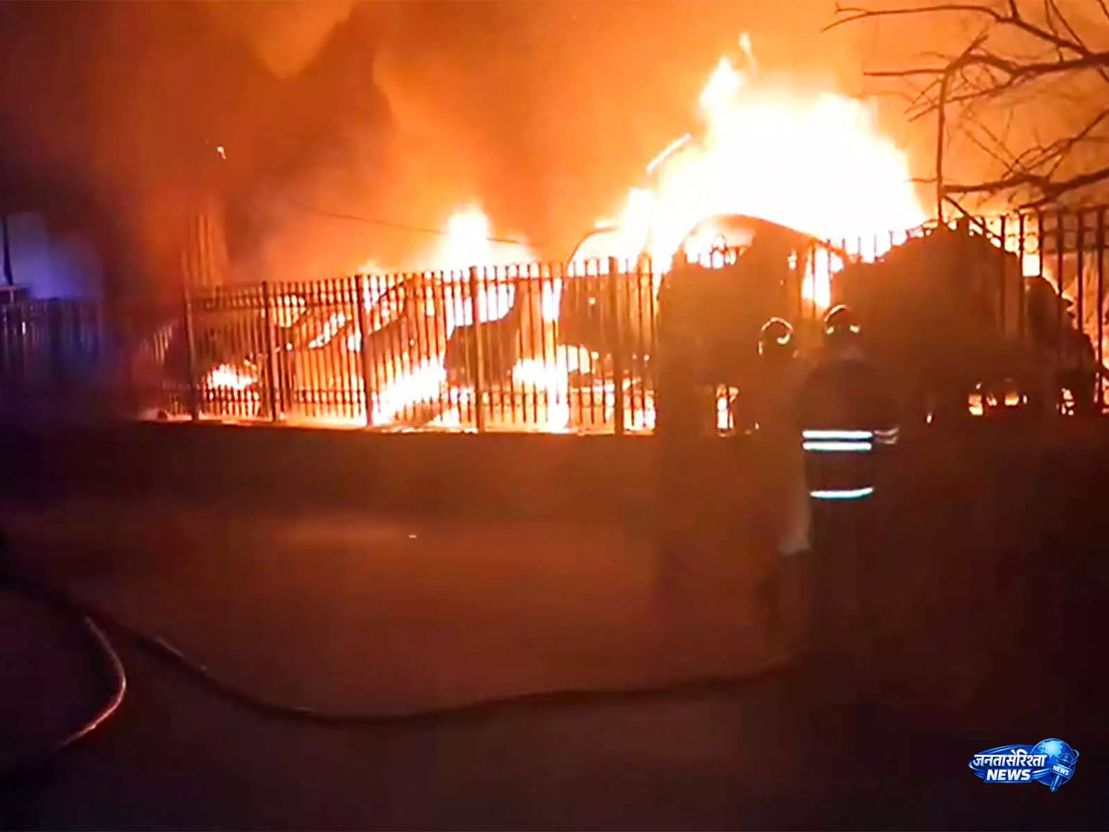 छह वर्षों में आग की घटनाओं में 500 से अधिक मौतें, सुरक्षा व्यवस्था पर सवाल छह वर्षों में आग की घटनाओं में 500 से अधिक मौतें, सुरक्षा व्यवस्था पर सवाल