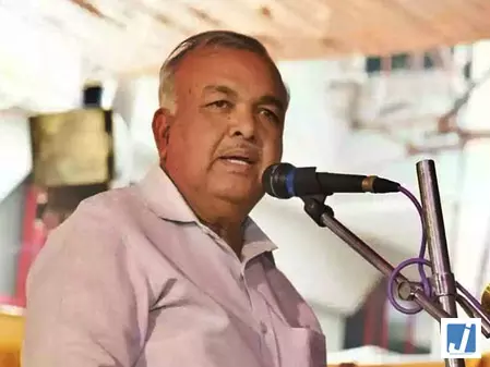 कर्नाटक: कांग्रेस नेतृत्व से बातचीत के बाद मंत्री रामलिंगा रेड्डी ने वापस लिया इस्तीफा कर्नाटक: कांग्रेस नेतृत्व से बातचीत के बाद मंत्री रामलिंगा रेड्डी ने वापस लिया इस्तीफा