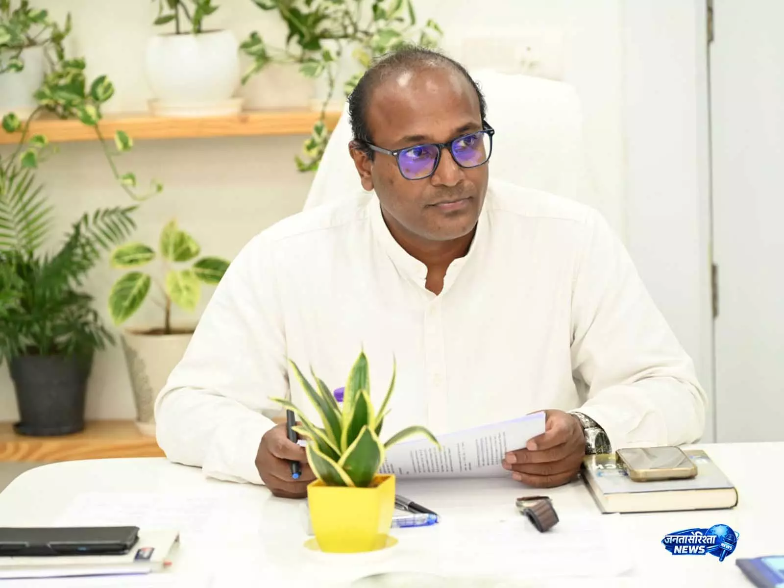 उत्तराखंड में SIR प्रक्रिया शुरू, 8 जून से घर-घर जाएंगे कर्मचारी उत्तराखंड में SIR प्रक्रिया शुरू, 8 जून से घर-घर जाएंगे कर्मचारी