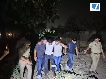 पुलिस और स्नैचरों के बीच मुठभेड़, एक बदमाश घायल पुलिस और स्नैचरों के बीच मुठभेड़, एक बदमाश घायल