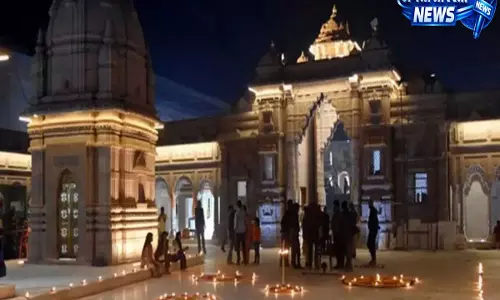Varanasi: ब्रिक्स प्रतिनिधियों ने काशी विश्वनाथ मंदिर में लिया आशीर्वाद, सांस्कृतिक सहयोग पर चर्चा Varanasi: ब्रिक्स प्रतिनिधियों ने काशी विश्वनाथ मंदिर में लिया आशीर्वाद, सांस्कृतिक सहयोग पर चर्चा