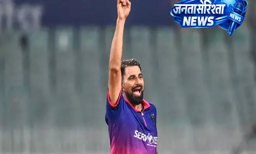 Bengal T20 League: शमी की हैट्रिक से सिलीगुड़ी स्ट्राइकर्स की शानदार जीत Bengal T20 League: शमी की हैट्रिक से सिलीगुड़ी स्ट्राइकर्स की शानदार जीत