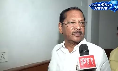 DMK नेता आर.एस. भारती का कांग्रेस पर हमला, भविष्य में गठबंधन से इनकार DMK नेता आर.एस. भारती का कांग्रेस पर हमला, भविष्य में गठबंधन से इनकार