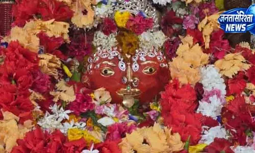 Chhatrapur ने माँ रामायणम्मा को विदाई दी Chhatrapur ने माँ रामायणम्मा को विदाई दी