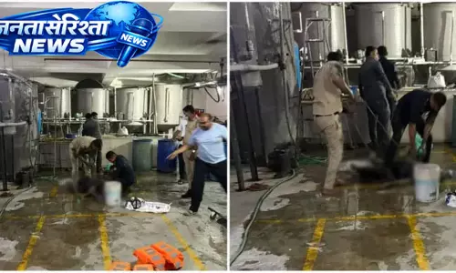 सूरत में ETP प्लांट टंकी की सफाई के दौरान चार मजदूरों की जहरीली गैस से मौत सूरत में ETP प्लांट टंकी की सफाई के दौरान चार मजदूरों की जहरीली गैस से मौत