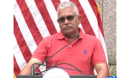 Dilip Ghosh ने 2002 अमेरिकी सेंटर हमले के पीड़ितों को दी श्रद्धांजलि, आतंकवाद के खिलाफ वैश्विक एकजुटता की अपील Dilip Ghosh ने 2002 अमेरिकी सेंटर हमले के पीड़ितों को दी श्रद्धांजलि, आतंकवाद के खिलाफ वैश्विक एकजुटता की अपील
