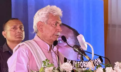 उपराज्यपाल सिन्हा ने जम्मू-कश्मीर के सभी 20 जिलों में नशा-विरोधी पदयात्रा पूरी की