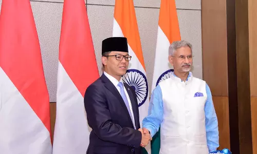 India और इंडोनेशिया ने 8वीं जॉइंट कमीशन मीटिंग में कॉम्प्रिहेंसिव स्ट्रेटेजिक पार्टनरशिप को और गहरा किया India और इंडोनेशिया ने 8वीं जॉइंट कमीशन मीटिंग में कॉम्प्रिहेंसिव स्ट्रेटेजिक पार्टनरशिप को और गहरा किया