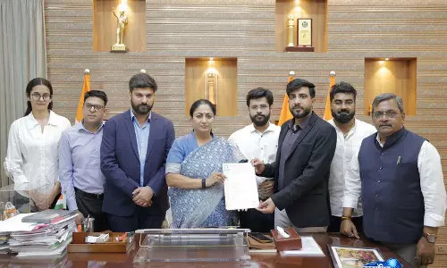FAIMA ने दिल्ली के मुख्यमंत्री से मुलाकात की, साकेत बिल्डिंग हादसे के पीड़ितों के लिए अनुग्रह राशि की मांग की FAIMA ने दिल्ली के मुख्यमंत्री से मुलाकात की, साकेत बिल्डिंग हादसे के पीड़ितों के लिए अनुग्रह राशि की मांग की