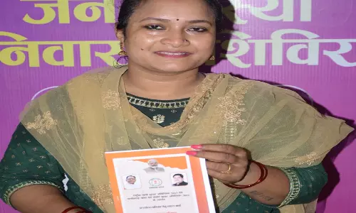 केवल 10 मिनट के भीतर बना मोनिका सिंह का राशन कार्ड एवं लर्निंग लाइसेंस