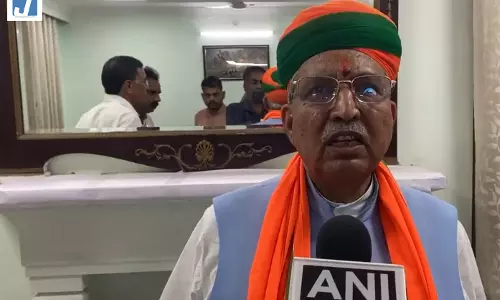 केंद्रीय मंत्री अर्जुन मेघवाल का अशोक गहलोत पर निशाना, आरोपों को बताया नकारात्मक राजनीति