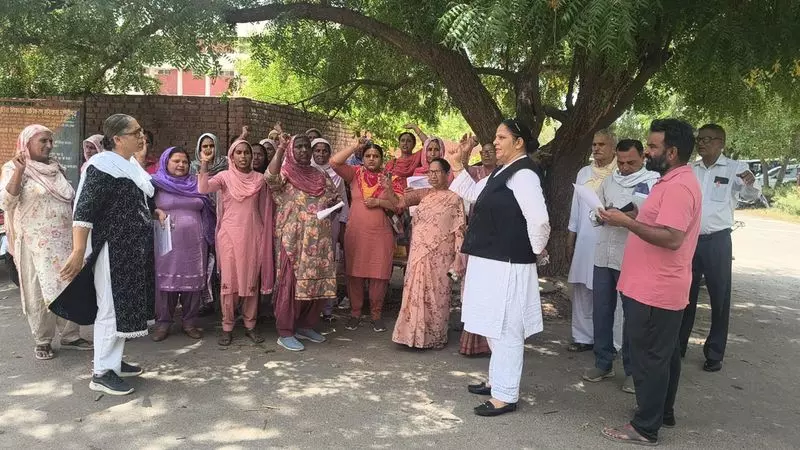 हरियाणा सिरसा में अधिकार समूहों ने फास्ट-ट्रैक ट्रायल की मांग की हरियाणा सिरसा में अधिकार समूहों ने फास्ट-ट्रैक ट्रायल की मांग की