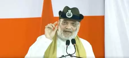 अमित शाह ने भारत-बांग्लादेश सीमा पर ड्रग्स और हथियारों के खतरे से निपटने के लिए सीमा जागरूकता शिविर आयोजित करने के निर्देश दिए अमित शाह ने भारत-बांग्लादेश सीमा पर ड्रग्स और हथियारों के खतरे से निपटने के लिए सीमा जागरूकता शिविर आयोजित करने के निर्देश दिए