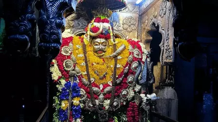 8 जून का पंचांग : कालाष्टमी- मासिक कृष्ण अष्टमी पर अभिजीत के साथ विजय मुहूर्त, नोट कर लें राहुकाल 8 जून का पंचांग : कालाष्टमी- मासिक कृष्ण अष्टमी पर अभिजीत के साथ विजय मुहूर्त, नोट कर लें राहुकाल