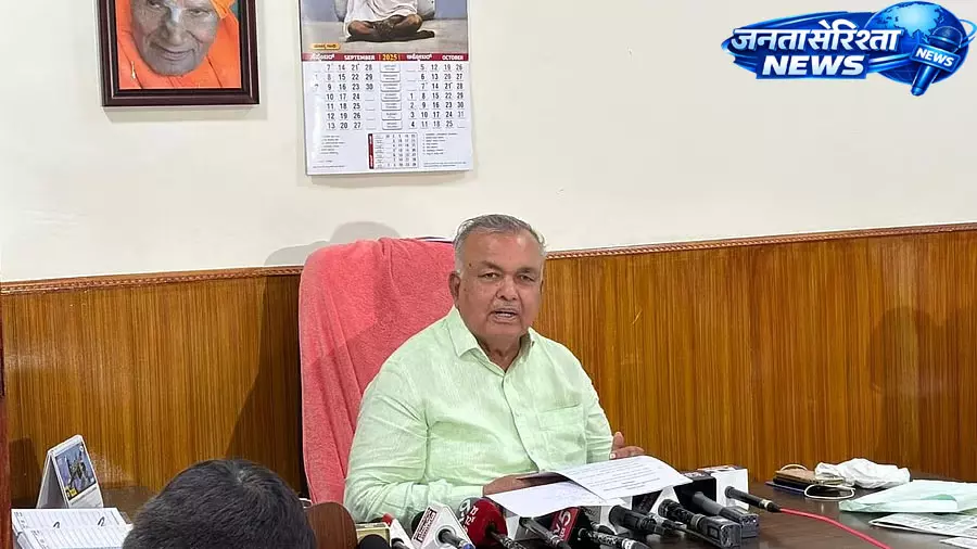 Karnataka : मंत्री रामलिंगा रेड्डी का इस्तीफा वापस Karnataka : मंत्री रामलिंगा रेड्डी का इस्तीफा वापस