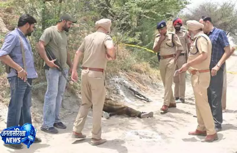 PAP हथियार छीनने के मामले का आरोपी पुलिस मुठभेड़ में घायल PAP हथियार छीनने के मामले का आरोपी पुलिस मुठभेड़ में घायल