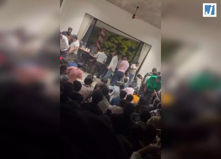 रेव पार्टी से नाबालिगों समेत 156 लोगों को हिरासत में लिया गया; 85 लाख की ड्रग्स और शराब जब्त रेव पार्टी से नाबालिगों समेत 156 लोगों को हिरासत में लिया गया; 85 लाख की ड्रग्स और शराब जब्त