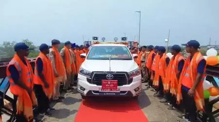 भागलपुर के विक्रमशिला सेतु पर बेली ब्रिज से परिचालन शुरू, लोगों को राहत भागलपुर के विक्रमशिला सेतु पर बेली ब्रिज से परिचालन शुरू, लोगों को राहत