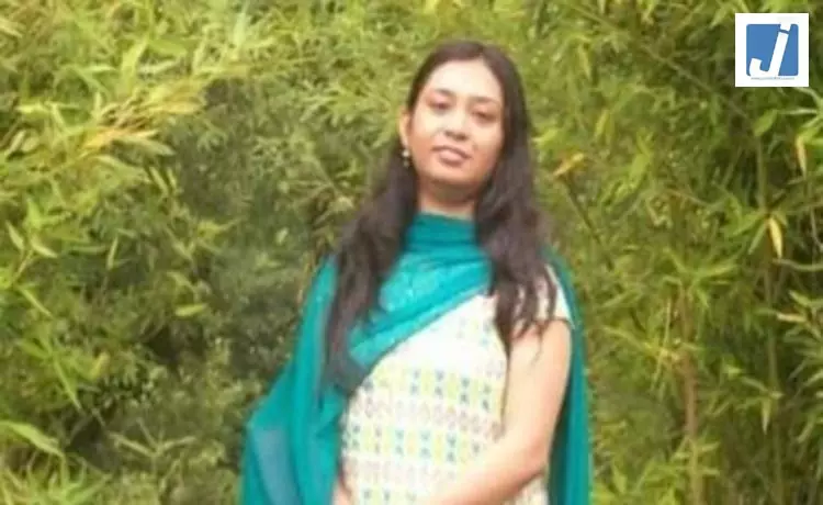 प्रॉपर्टी का झगड़ा था...यूनिवर्सिटी के प्रोफेसर की हत्या के आरोप में कपल गिरफ्तार प्रॉपर्टी का झगड़ा था...यूनिवर्सिटी के प्रोफेसर की हत्या के आरोप में कपल गिरफ्तार