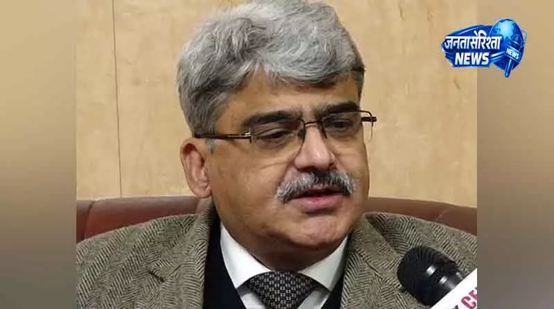 CS ने J&K में ट्रॉमा और इमरजेंसी केयर बढ़ाने की मांग की CS ने J&K में ट्रॉमा और इमरजेंसी केयर बढ़ाने की मांग की