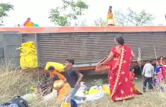 कवर्धा में बस हादसा, 15 यात्री घायल