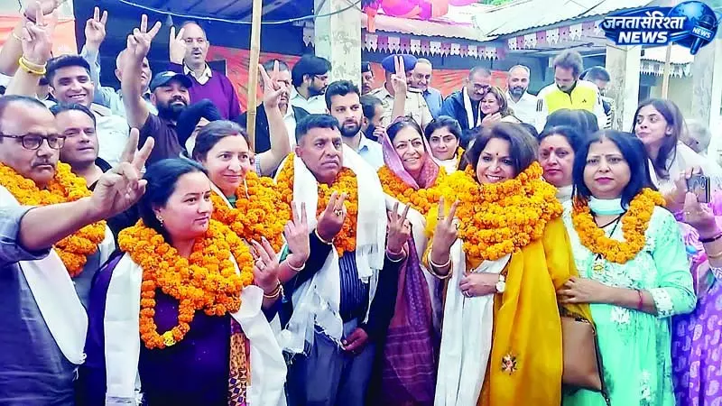 वंदना चड्ढा नगर परिषद डलहौजी की नई अध्यक्ष वंदना चड्ढा नगर परिषद डलहौजी की नई अध्यक्ष
