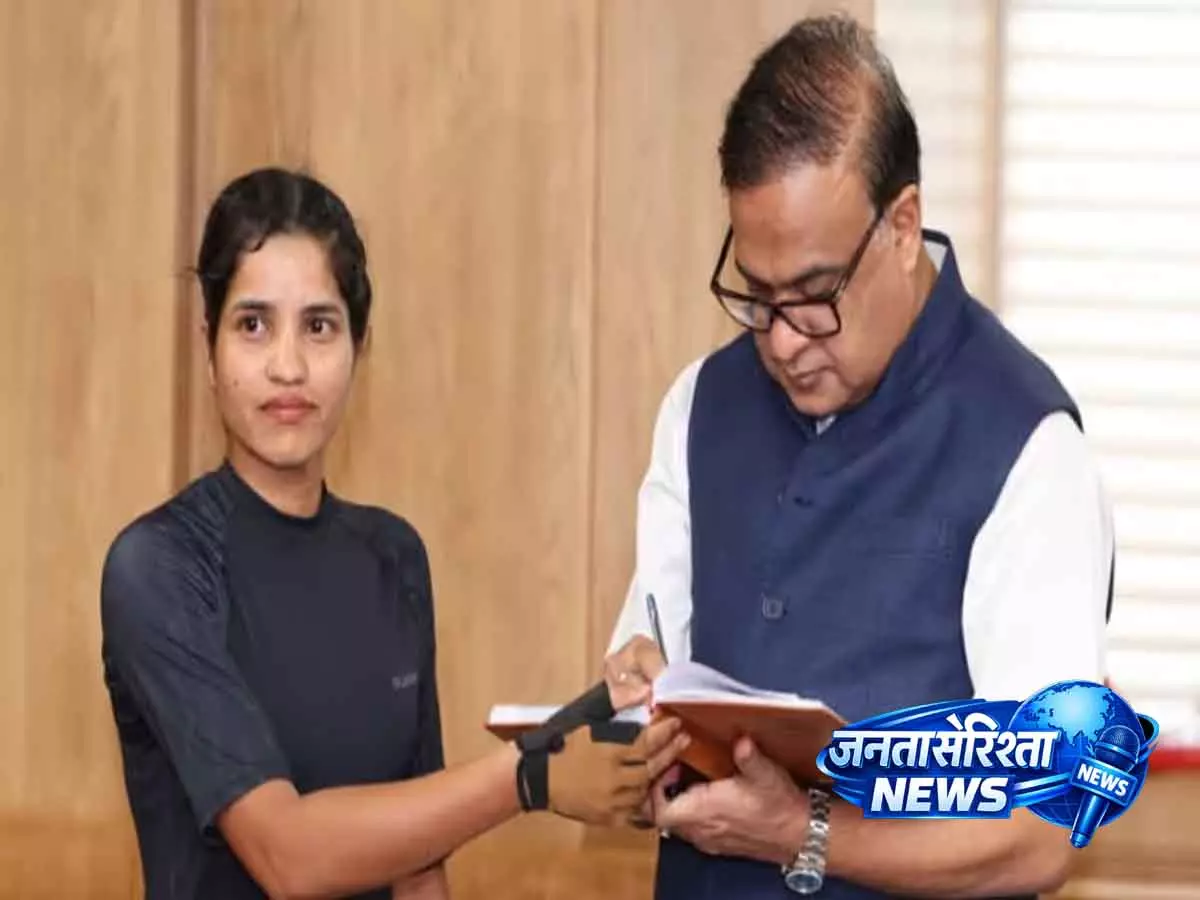 Assam CM ने साइकिलिस्ट आशा मालवीय से की मुलाकात, 1 लाख की सहायता दी