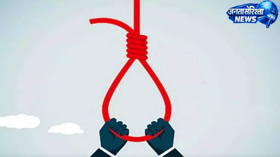 महिला पंच का शव पेड़ पर फंदे से लटका मिला, गांव में सनसनी महिला पंच का शव पेड़ पर फंदे से लटका मिला, गांव में सनसनी