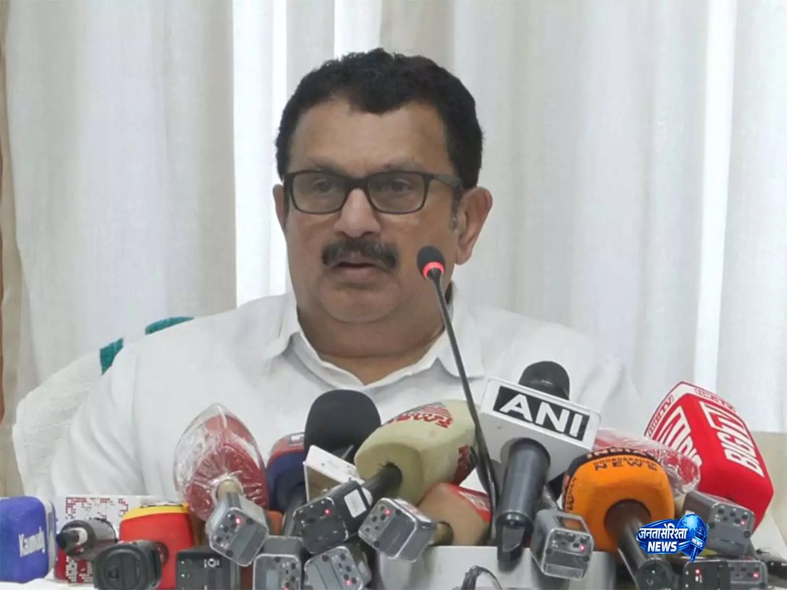 Kozhikode में शिगेला संक्रमण से 4 वर्षीय बच्ची की मौत, दो मरीज स्वस्थ होकर डिस्चार्ज Kozhikode में शिगेला संक्रमण से 4 वर्षीय बच्ची की मौत, दो मरीज स्वस्थ होकर डिस्चार्ज