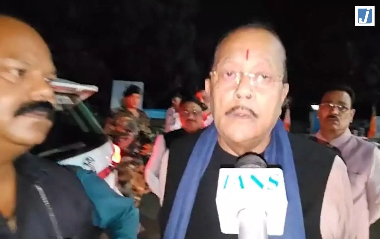 झारखंड महागठबंधन के उम्मीदवार कल करेंगे नामांकन, सीएम कार्यालय में होगी बैठक झारखंड महागठबंधन के उम्मीदवार कल करेंगे नामांकन, सीएम कार्यालय में होगी बैठक