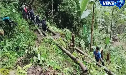 CHAYANG: चायांग ताजो में अचानक आई बाढ़ ने मचाई भारी तबाही