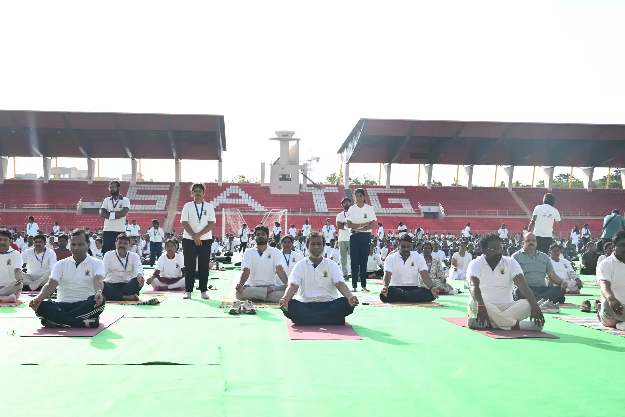 Andhra: योगांध्र के लिए पहले दिन 25,000 लोगों ने रजिस्टर किया Andhra: योगांध्र के लिए पहले दिन 25,000 लोगों ने रजिस्टर किया