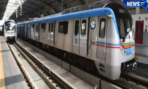 मुख्यमंत्री का आरोप: केंद्रीय मंत्री ने हैदराबाद मेट्रो विस्तार परियोजना रोकी मुख्यमंत्री का आरोप: केंद्रीय मंत्री ने हैदराबाद मेट्रो विस्तार परियोजना रोकी