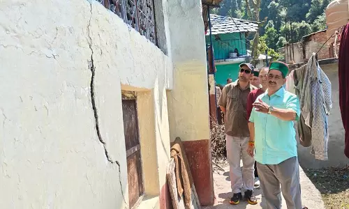 Himachal: शाहपुर विधायक ने भूकंप प्रभावित गांवों का दौरा किया