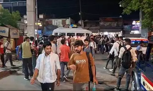 यूपी पुलिस कांस्टेबल भर्ती की लिखित परीक्षा आज से शुरू, सीएम योगी ने अभ्यर्थियों को दी शुभकामनाएं यूपी पुलिस कांस्टेबल भर्ती की लिखित परीक्षा आज से शुरू, सीएम योगी ने अभ्यर्थियों को दी शुभकामनाएं