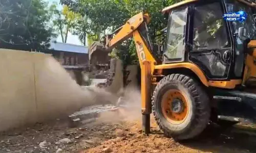 Delhi में अवैध कंस्ट्रक्शन पर अभियान तेज Delhi में अवैध कंस्ट्रक्शन पर अभियान तेज