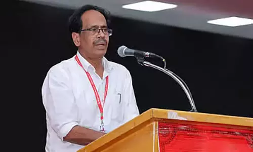 AI दुरुपयोग पर CPI नेता की कड़ी प्रतिक्रिया AI दुरुपयोग पर CPI नेता की कड़ी प्रतिक्रिया